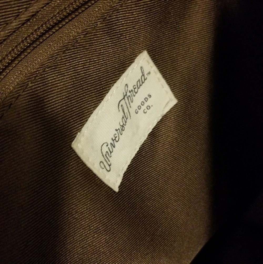 Universal Thread | Crossbody Tote - Picture 4 of 4